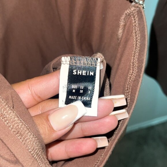 SHEIN Brown Ruched Tie Front Bodycon Dress - Picture 4 of 5